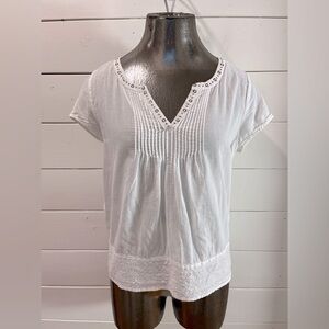 GAP – Y2K white embroidered blouse – Size XS